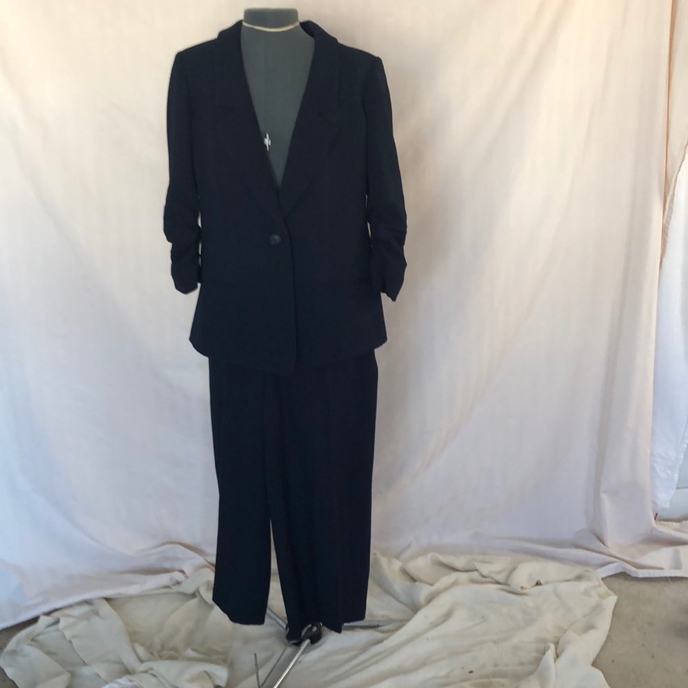 Jones New York Pants and Blazer. Navy Blue